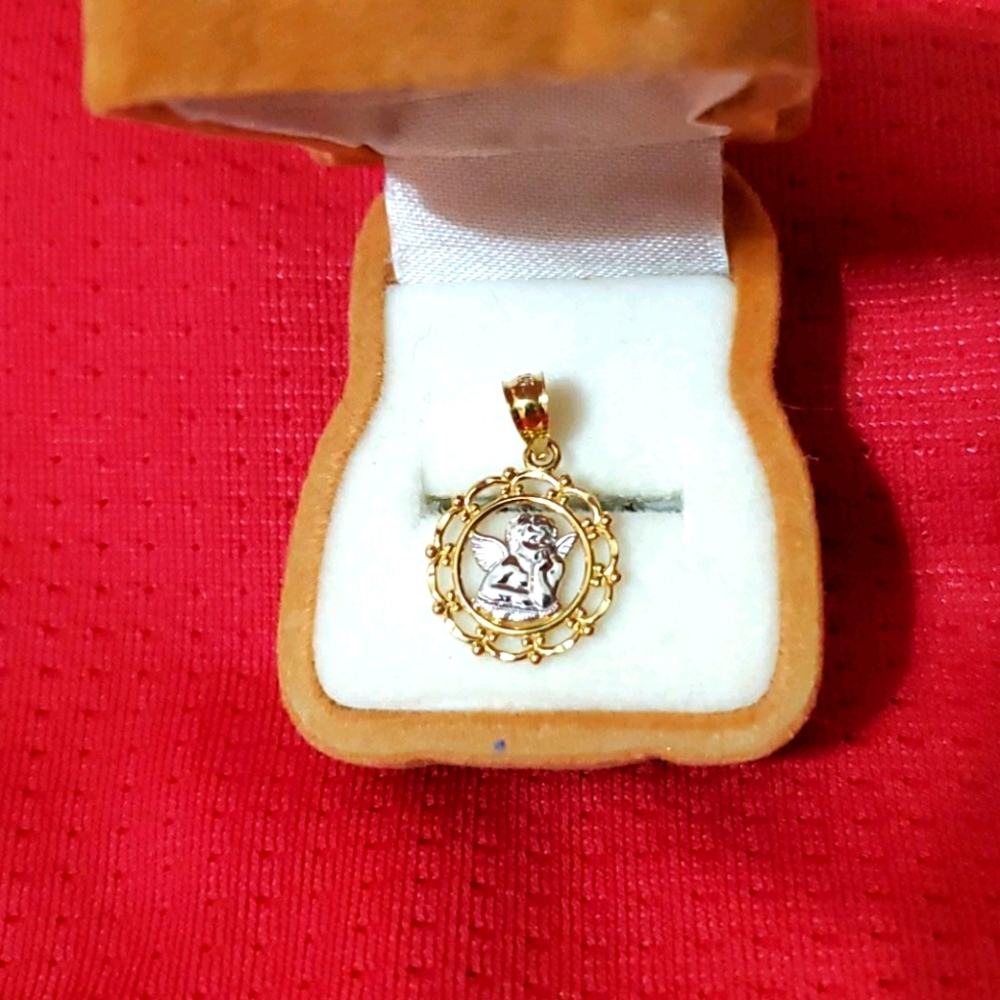 14kt Cherub Charm